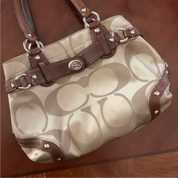 COACH Ashley Signature Sateen Satchel Handbag Vintage Purse 13304 Tan & Leather - Picture 2 of 3